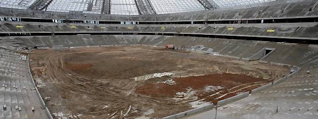 Euro 2012: A scandal with the stadium in Kiev! Delay and theft. 